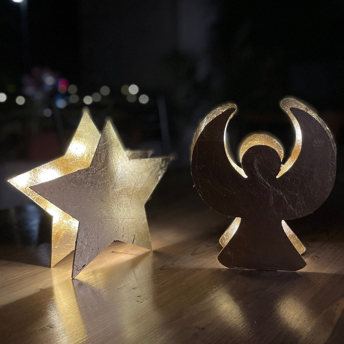 Set di 2 luci natalizie fatte a mano, stella decorativa e angelo in finitura oro