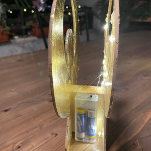 Set di 2 luci natalizie fatte a mano, stella decorativa e angelo in finitura oro